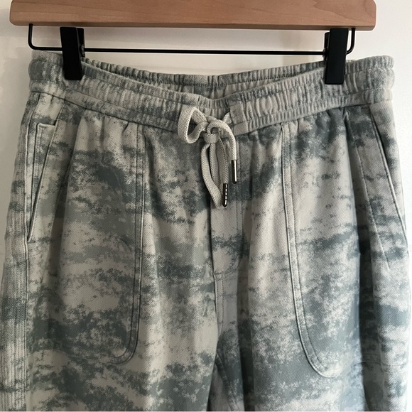 Athleta Farallon Jogger | S | Fog Camo Coast Gray - Picture 2 of 11